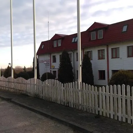 Bed-breakfast By Tina *